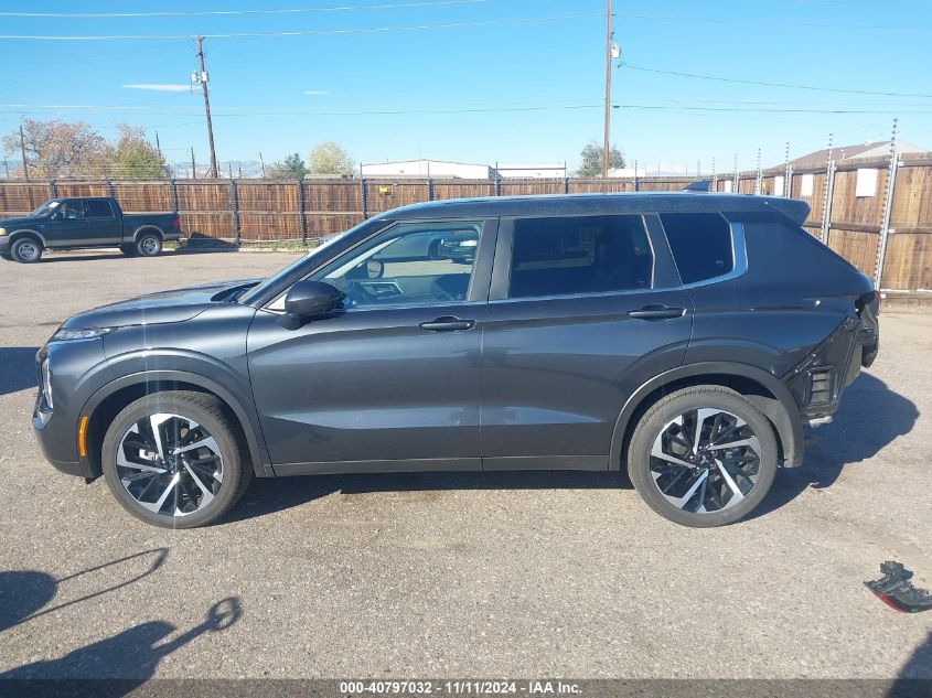 2024 Mitsubishi Outlander Se 2.5 /Se Black Edition /Se Black Edition W/Pano Roof /Se Ralliart VIN: JA4J4VA85RZ069571 Lot: 40797032