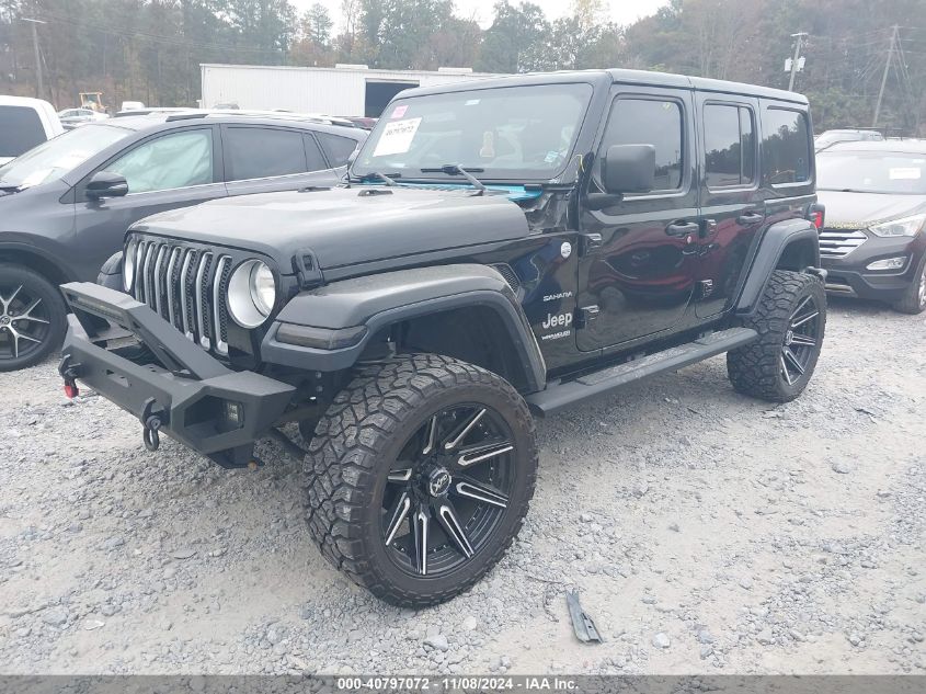 2019 Jeep Wrangler Unlimited Sahara 4X4 VIN: 1C4HJXEGXKW570375 Lot: 40797072