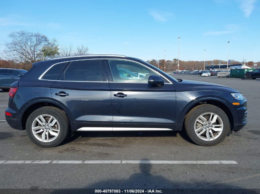 2020 Audi Q5 Premium 45 Tfsi Quattro S Tronic/Titanium Premium 45 Tfsi Quattro S Tronic VIN: WA1ANAFY8L2013834 Lot: 40797083