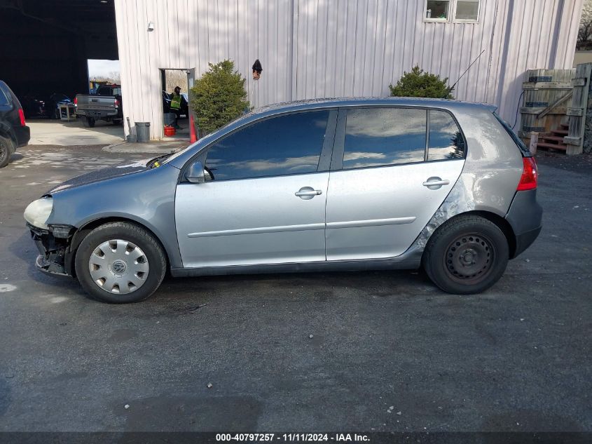 2007 Volkswagen Rabbit 4-Door VIN: WVWDS91KX7W054462 Lot: 40797257