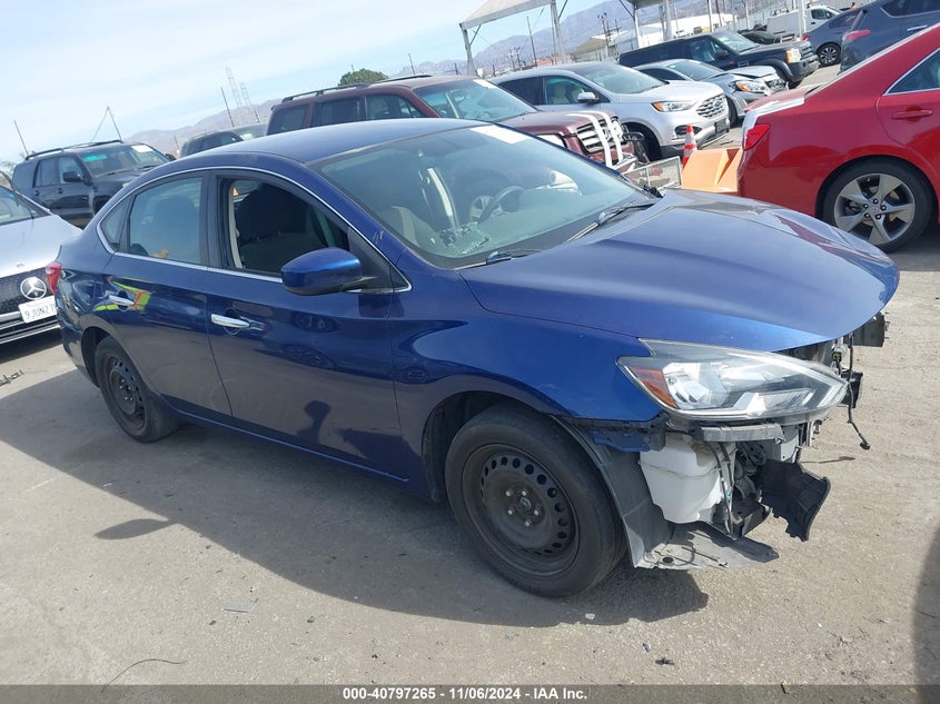 Image 1 of 2019 Nissan Sentra  salvage vehicle - Lot #40797265 at IAAI