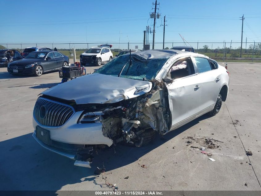 VIN 1G4GA5G33GF192610 2016 Buick Lacrosse no.2