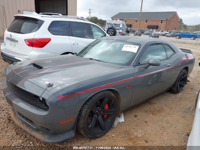 VIN 2C3CDZDJ0JH310045 2018 DODGE CHALLENGER no.2