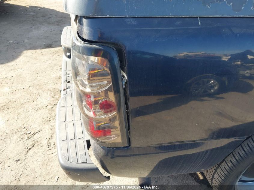 2006 Chevrolet Silverado 1500 Work Truck VIN: 1GCEC19X16Z25592 Lot: 40797975