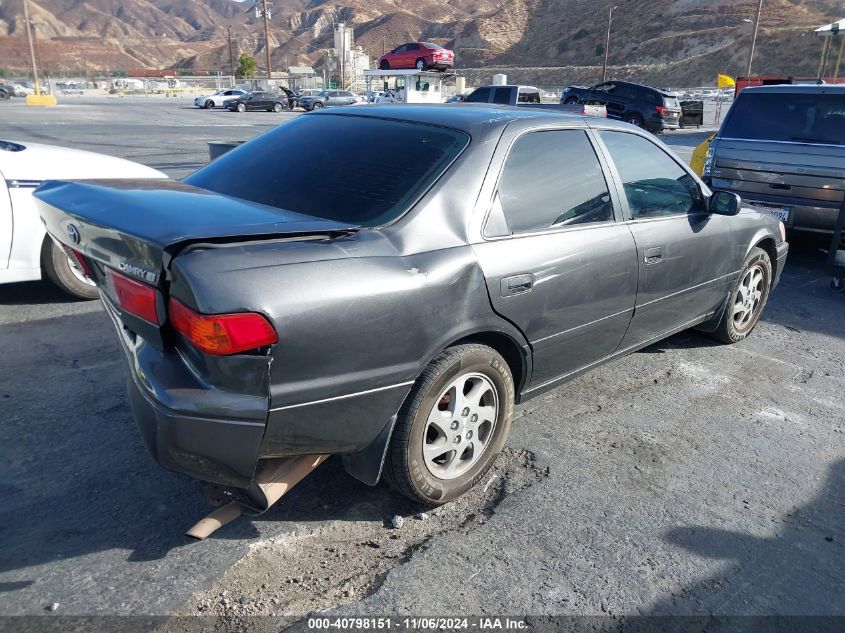 2000 Toyota Camry Le V6/Xle V6 VIN: JT2BF22K3Y0265663 Lot: 40798151