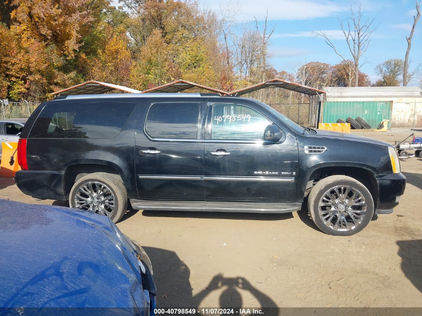 2007 Cadillac Escalade Esv Standard VIN: 1GYFK668X7R236983 Lot: 40798549