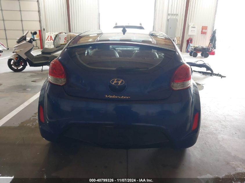 2012 Hyundai Veloster Base W/Gray VIN: KMHTC6AD2CU054000 Lot: 40799326