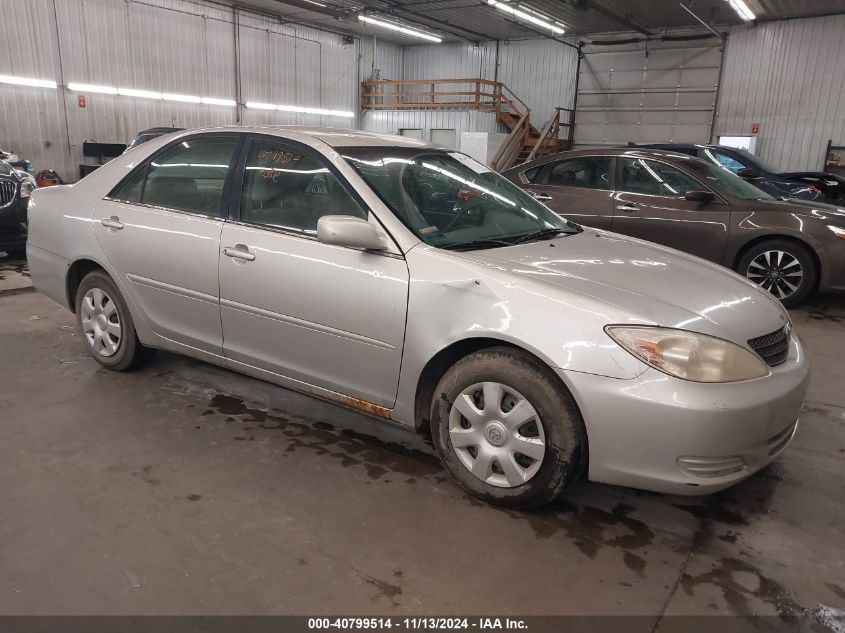 2002 Toyota Camry Le VIN: 4T1BE32K22V621760 Lot: 40799514