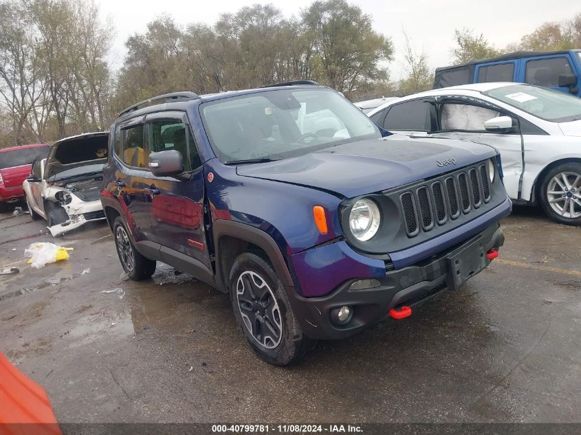 2016 Jeep Renegade, Trailhawk