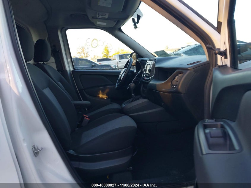 VIN ZFBERFAB8H6E49116 2017 RAM PROMASTER CITY TRADESMAN