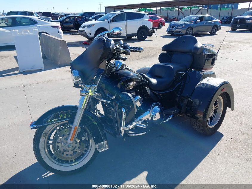 2011 Harley-Davidson Flhtcutg VIN: 1HD1MAM13BB856397 Lot: 40800182