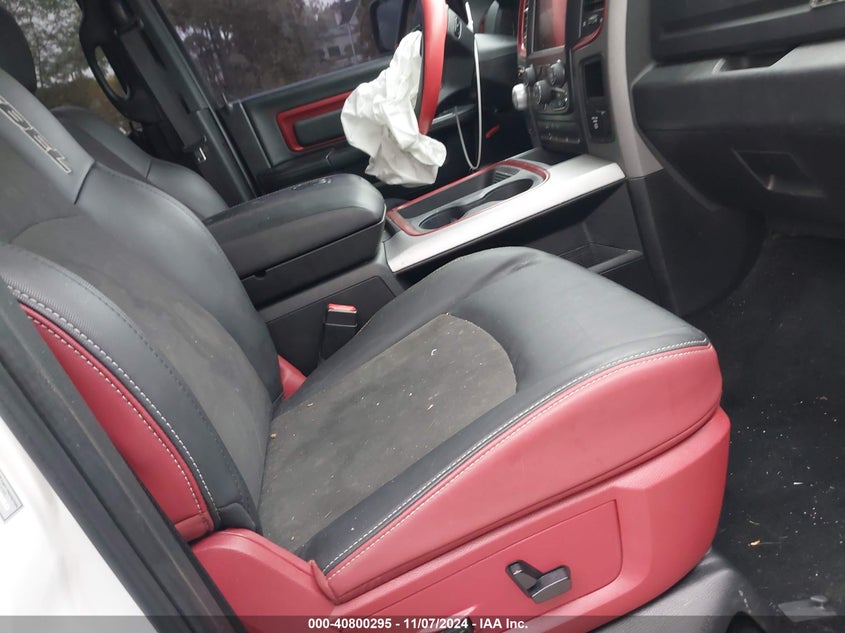 2017 RAM 1500 VIN: 1C6RR7YT0HS670787