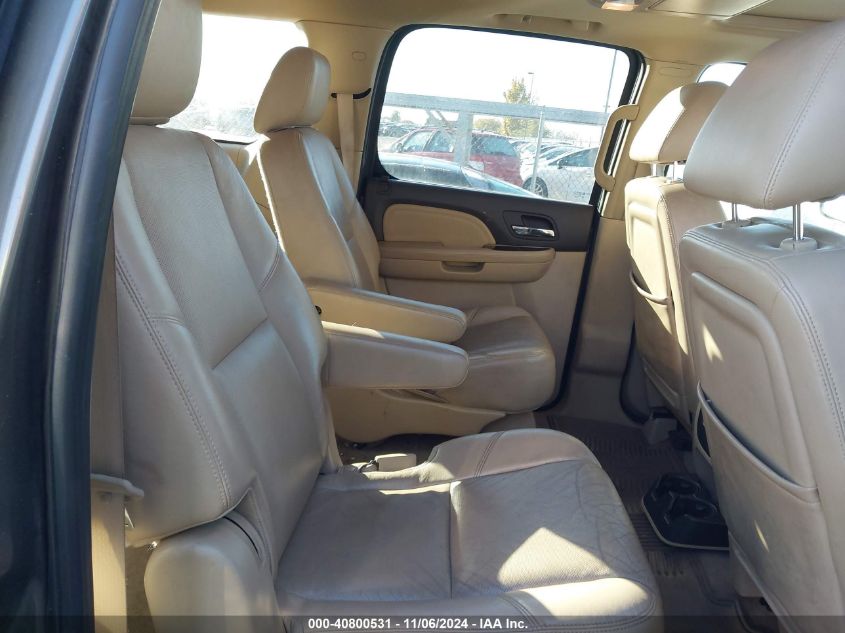 2011 GMC YUKON XL 1500 DENALI VIN: 1GKS2MEF0BR189811