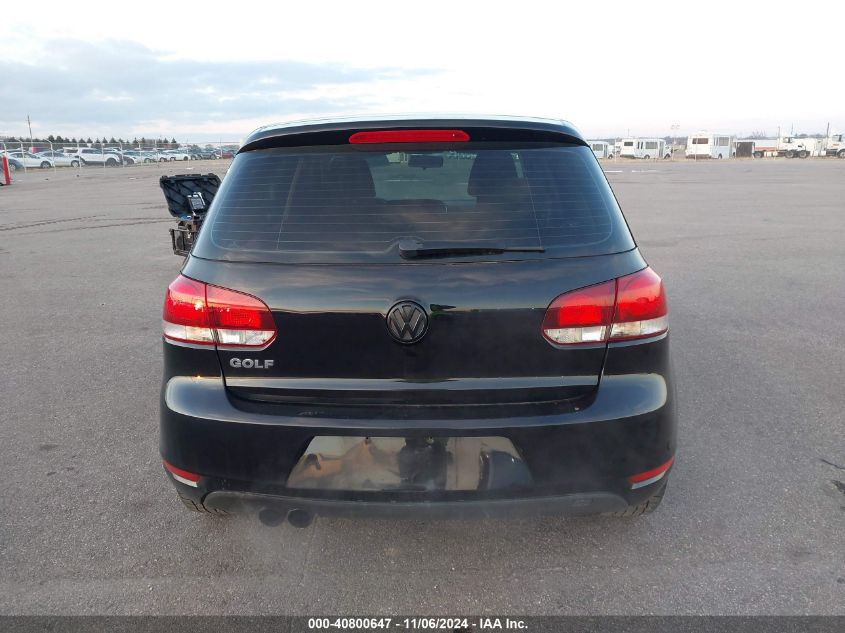 2013 Volkswagen Golf 2.5L 4-Door VIN: WVWDB7AJ5DW117555 Lot: 40800647