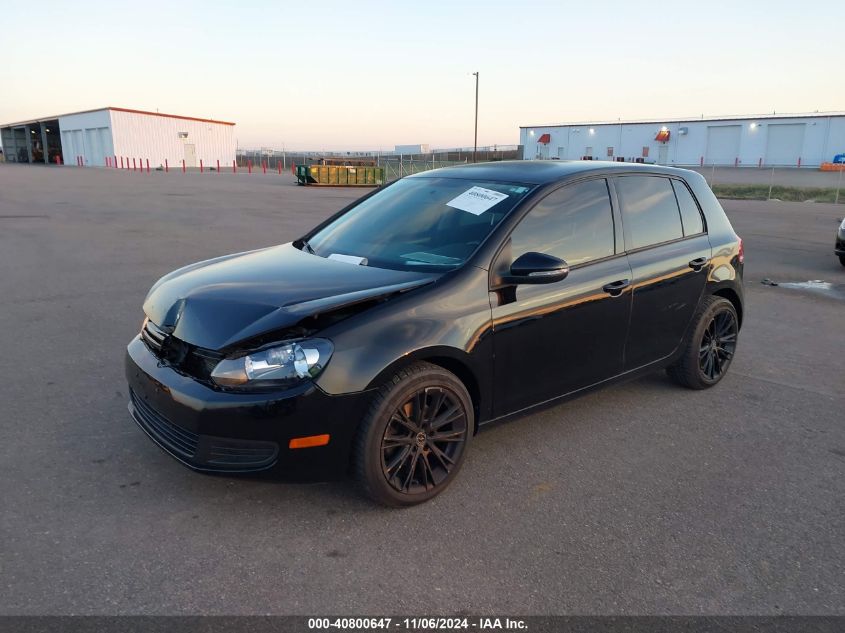 2013 Volkswagen Golf 2.5L 4-Door VIN: WVWDB7AJ5DW117555 Lot: 40800647