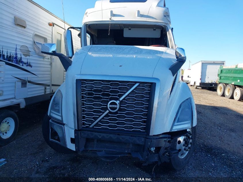 2023 Volvo Vn Vnl VIN: 4V4NC9EH7PN069152 Lot: 40800655