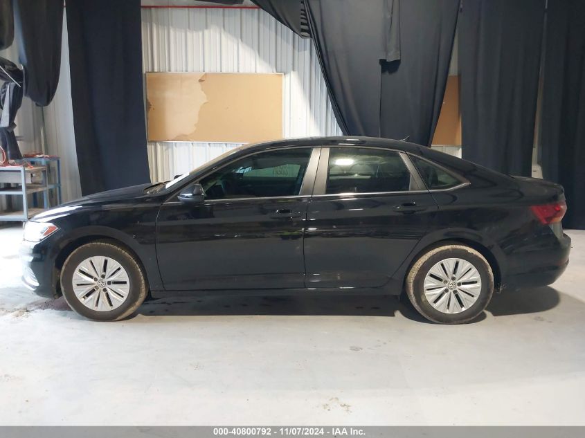 2019 Volkswagen Jetta 1.4T R-Line/1.4T S/1.4T Se VIN: 3VWC57BU8KM029329 Lot: 40800792