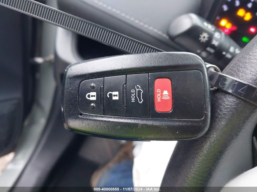 2020 TOYOTA RAV4 XLE - 2T3P1RFV4LW103022