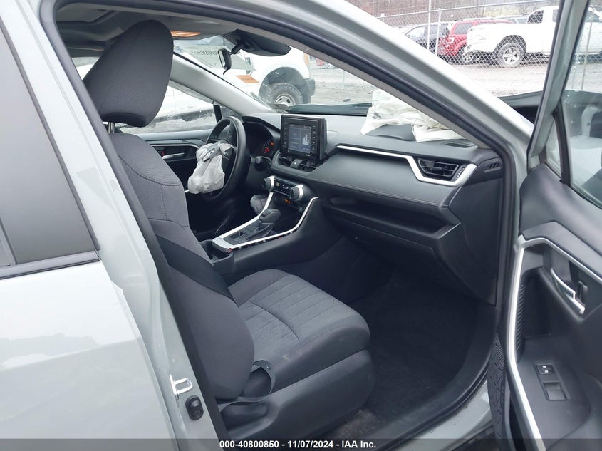 2020 TOYOTA RAV4 XLE - 2T3P1RFV4LW103022