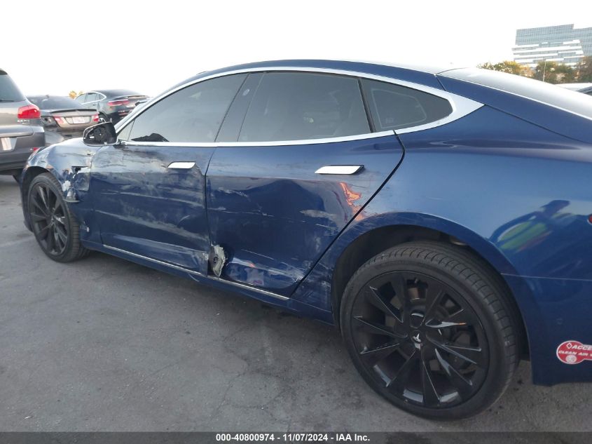 2018 Tesla Model S 100D/75D/P100D VIN: 5YJSA1E21JF249786 Lot: 40800974