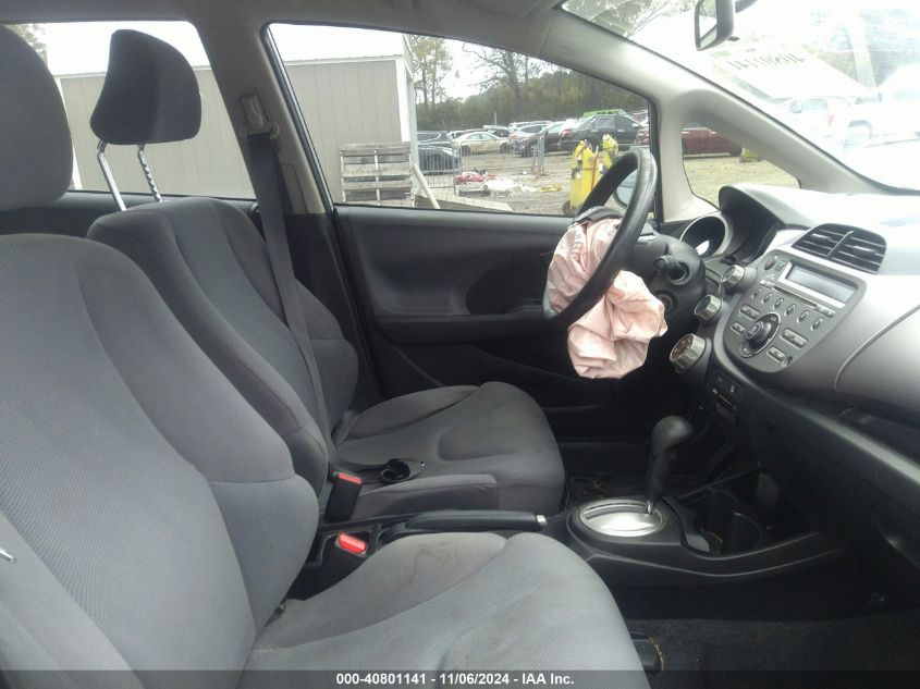 VIN JHMGE8H37DC055769 2013 Honda Fit no.5