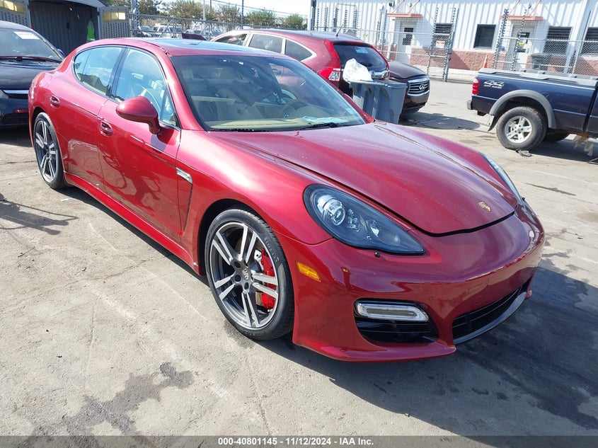 2013 PORSCHE PANAMERA GTS - WP0AF2A75DL075677