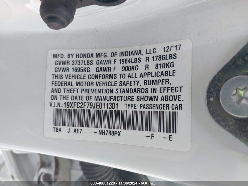 VIN 19XFC2F79JE011301 2018 HONDA CIVIC EX