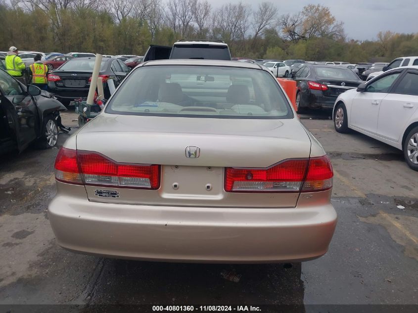 2001 Honda Accord 2.3 Lx VIN: JHMCG564X1C019010 Lot: 40801360