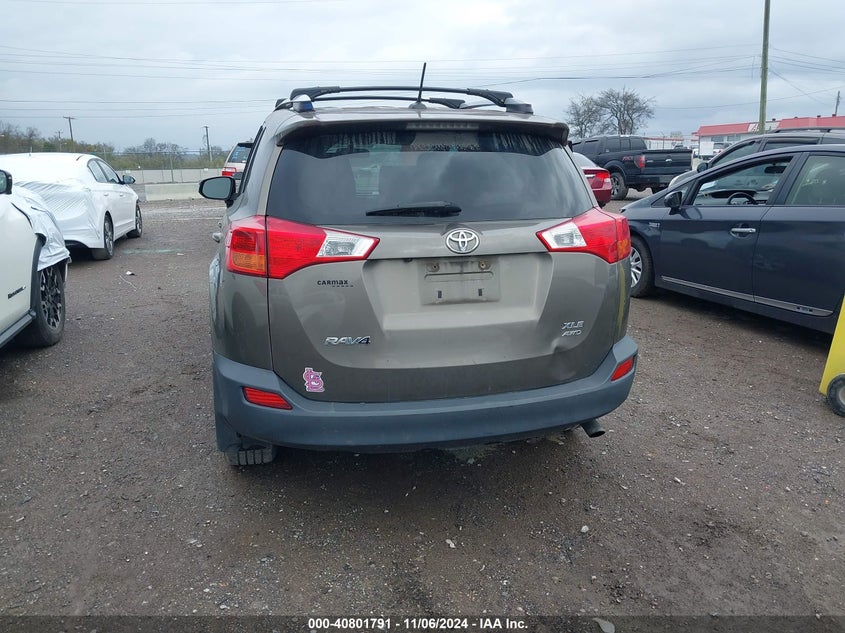 2014 TOYOTA RAV4 XLE - JTMRFREV9ED065038