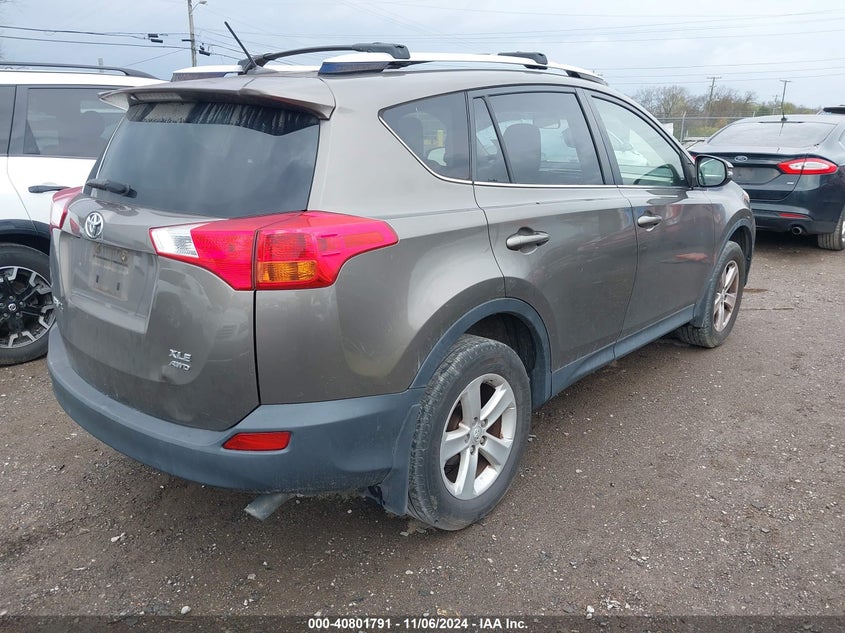 2014 TOYOTA RAV4 XLE - JTMRFREV9ED065038