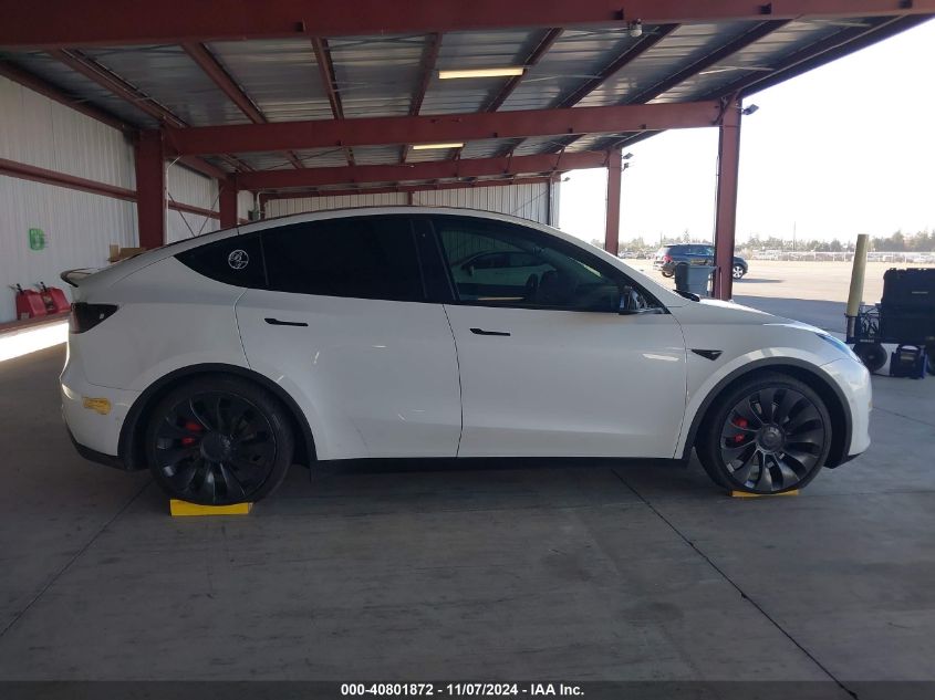 2022 Tesla Model Y Performance Dual Motor All-Wheel Drive VIN: 7SAYGDEF5NF410193 Lot: 40801872