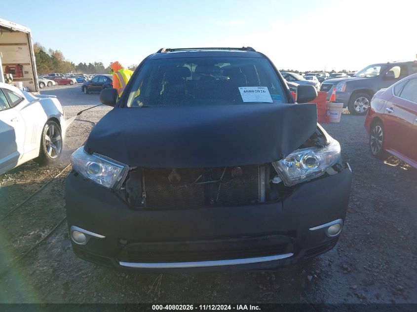 2011 Toyota Highlander Limited V6 VIN: 5TDDK3EH6BS071568 Lot: 40802026