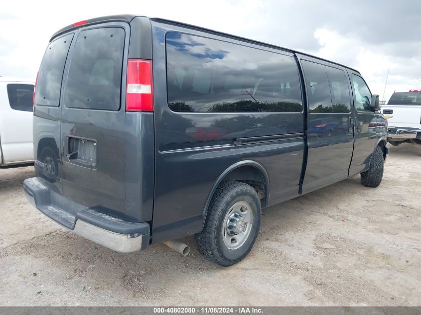 VIN 1GAZGPFG7H1290154 2017 CHEVROLET EXPRESS 3500 no.4