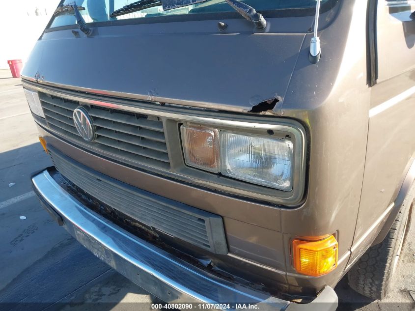 1986 Volkswagen Vanagon Campmobile VIN: WV2ZB0257GG088137 Lot: 40802090