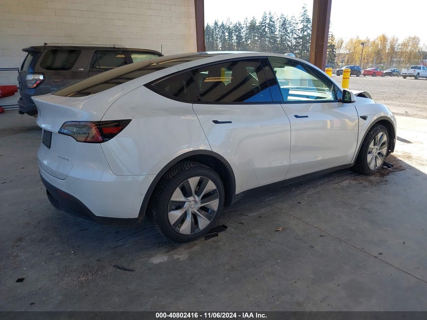 2022 TESLA MODEL Y(VIN: 7SAYGDEE9NF437503