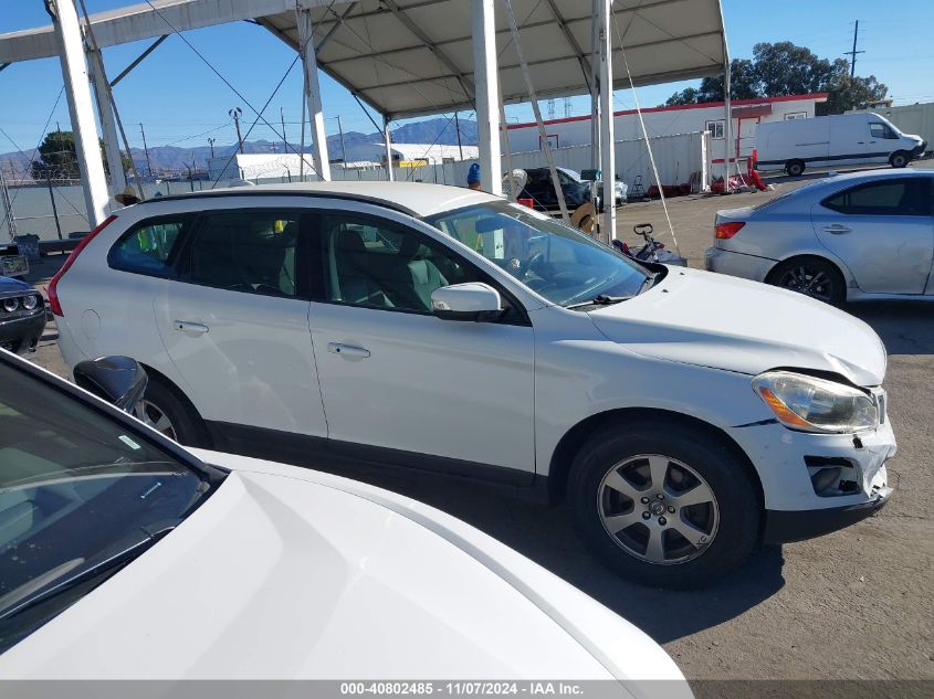 2010 Volvo Xc60 3.2 VIN: YV4960DL5A2120082 Lot: 40802485