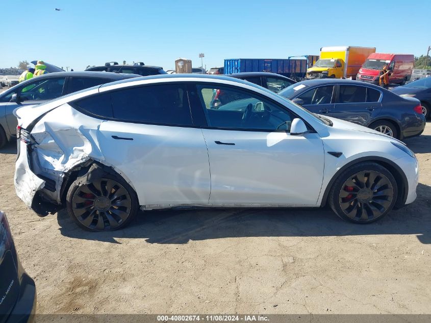 2022 Tesla Model Y Performance Dual Motor All-Wheel Drive VIN: 7SAYGDEF6NF495321 Lot: 40802674