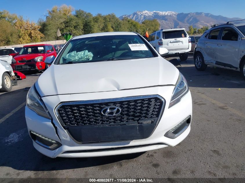 2017 Hyundai Sonata Hybrid Limited VIN: KMHE34L39HA068695 Lot: 40802677