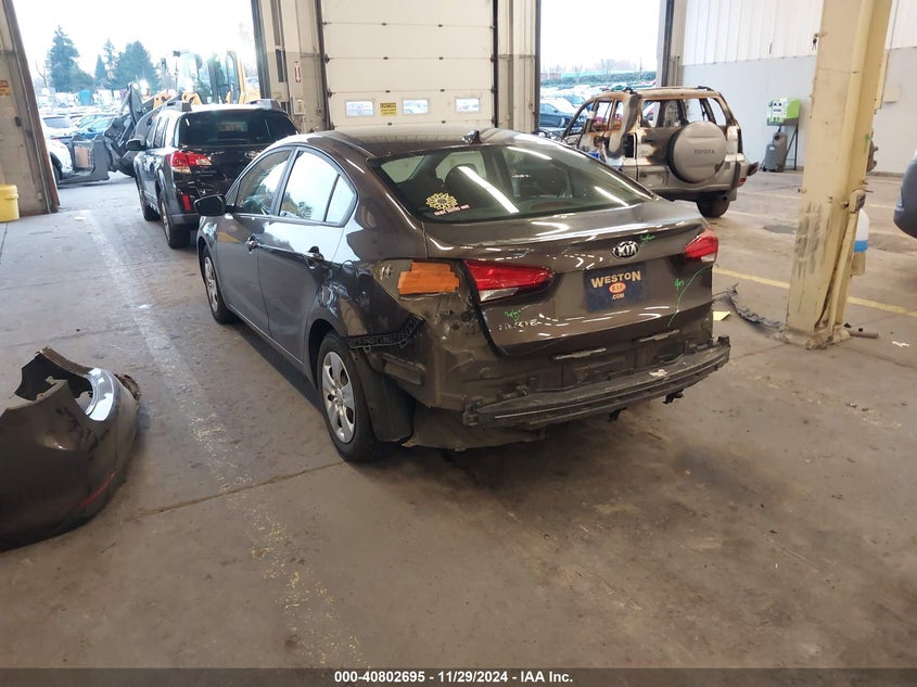 2017 KIA FORTE LX - 3KPFK4A73HE115928