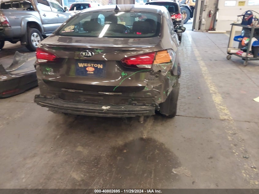 2017 KIA FORTE LX - 3KPFK4A73HE115928