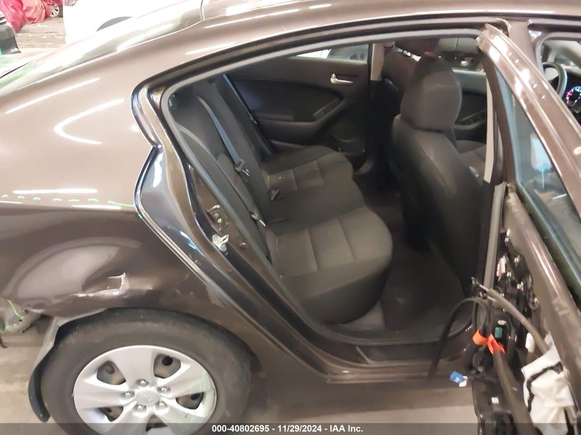 2017 KIA FORTE LX - 3KPFK4A73HE115928