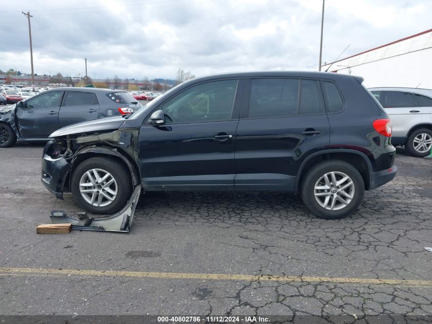 2011 Volkswagen Tiguan S VIN: WVGBV7AX4BW527422 Lot: 40802786