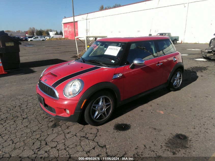 2009 Mini Cooper S VIN: WMWMF73539TW82879 Lot: 40802976