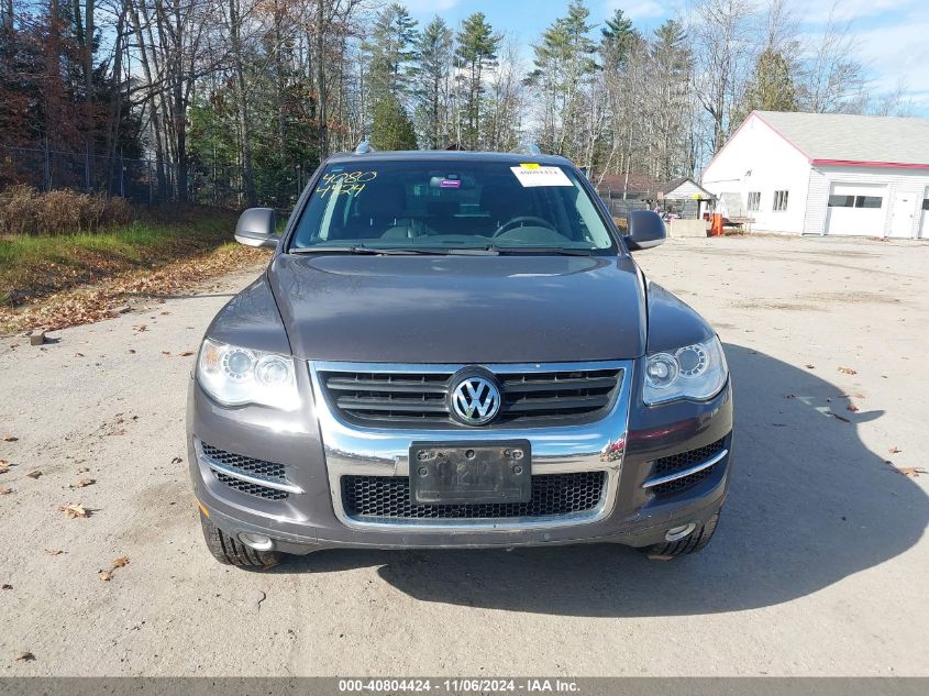 2010 Volkswagen Touareg Vr6 Fsi VIN: WVGBF7A99AD003384 Lot: 40804424