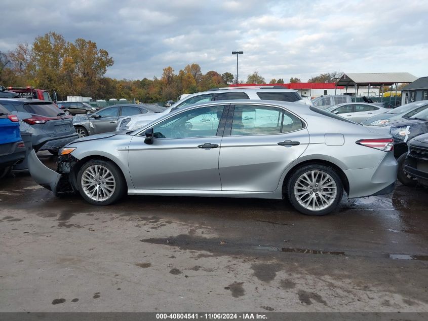 2018 Toyota Camry Hybrid Xle VIN: 4T1B21HK2JU008928 Lot: 40804541