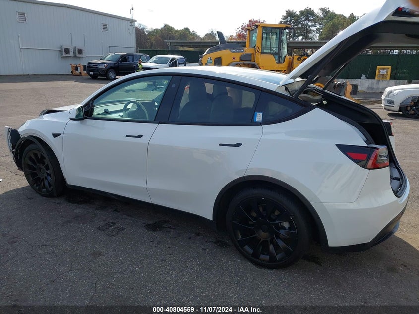 2023 TESLA MODEL Y(VIN: 7SAYGDEE3PF630734