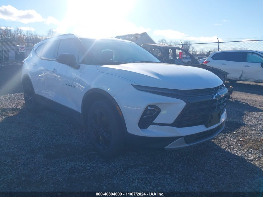 VIN 3GNKBHR42PS225263 2023 CHEVROLET BLAZER AWD 2LT