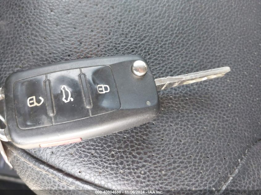 2013 VOLKSWAGEN JETTA 2.0L TDI - 3VWLL7AJ8DM279914