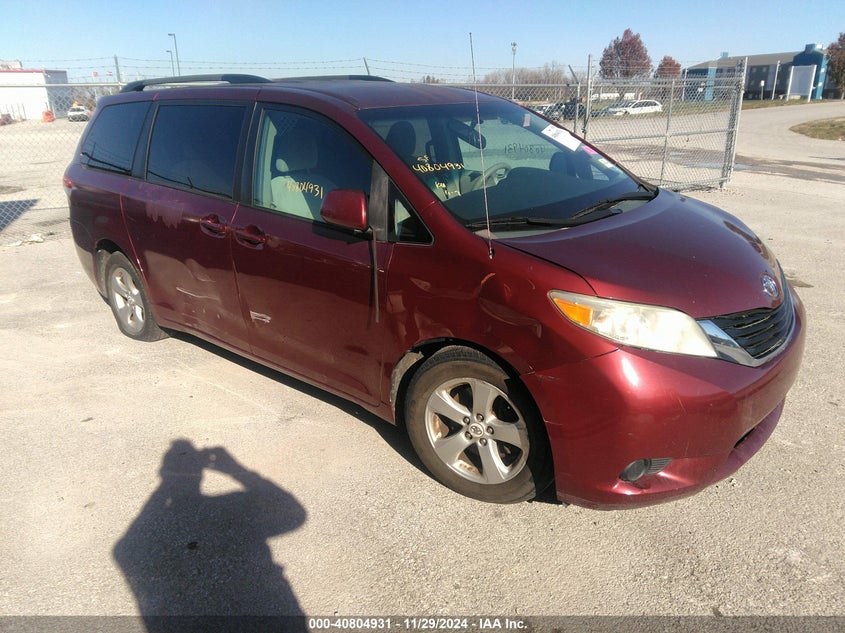 Vin: 5tdkk3dc7bs081684, lot: 41294497, toyota sienna le 2011 img_1