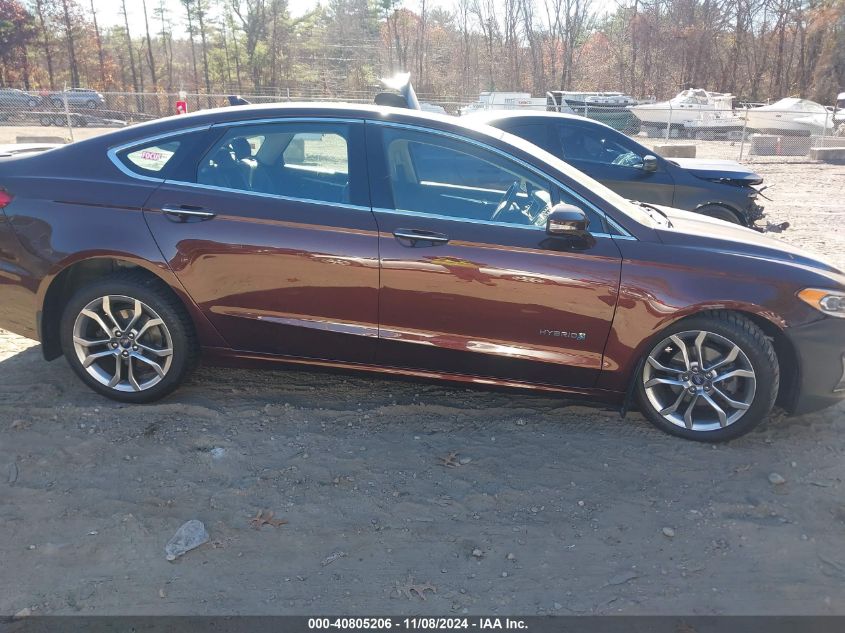 2019 Ford Fusion Hybrid Titanium VIN: 3FA6P0RU2KR211737 Lot: 40805206